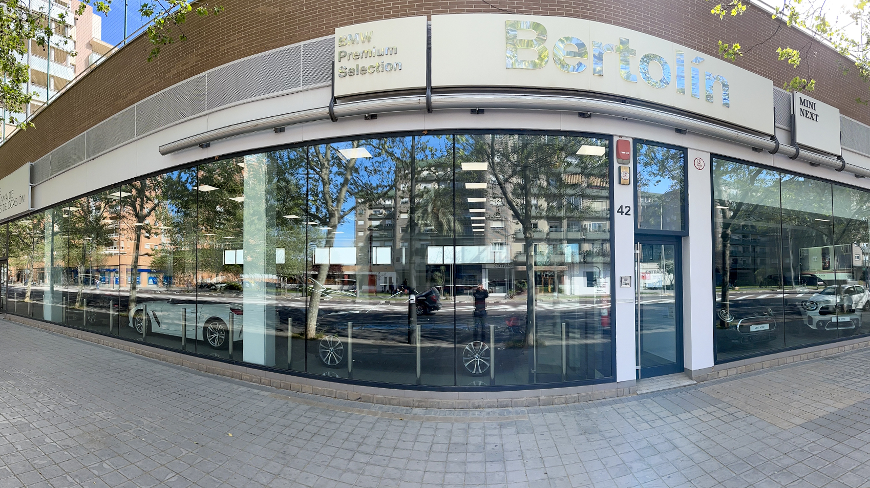 Bertolín Premium vehículos ocasión BMW y MINI Av. del Mestre Rodrigo 42 Valencia