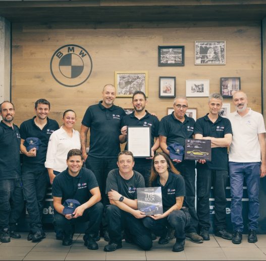 Bertolín recibe la certificación como BMW Classic Partner en Valencia España