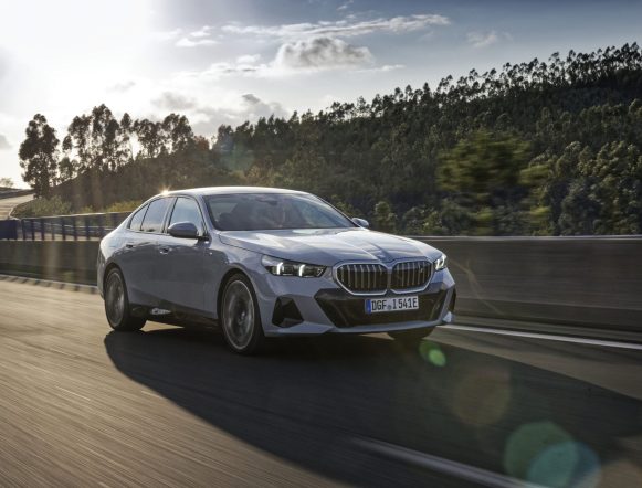 BMWi5_eDrive40_BrooklynGrey