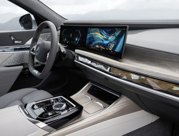 BMW i7 Berlina 100% eléctrica en Bertolín, concesionario oficial BMW en Valencia