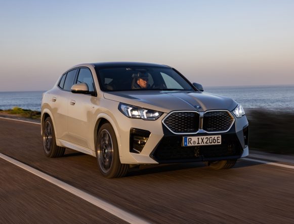 BMW iX2 totalmente eléctrico en Bertolín, concesionario oficial BMW en Valencia