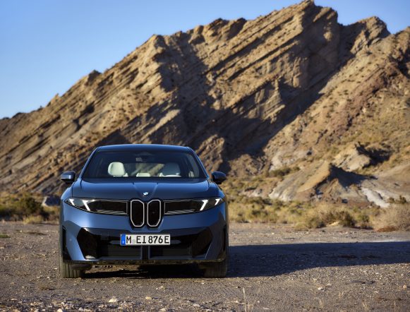 BMW iX3 disponible en Bertolín, concesionario oficial BMW en Valencia